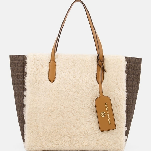 MICHAEL Kors Sinclair Large East-West Monogram Faux-Fur Tote Bag shearling new - Picture 1 of 4